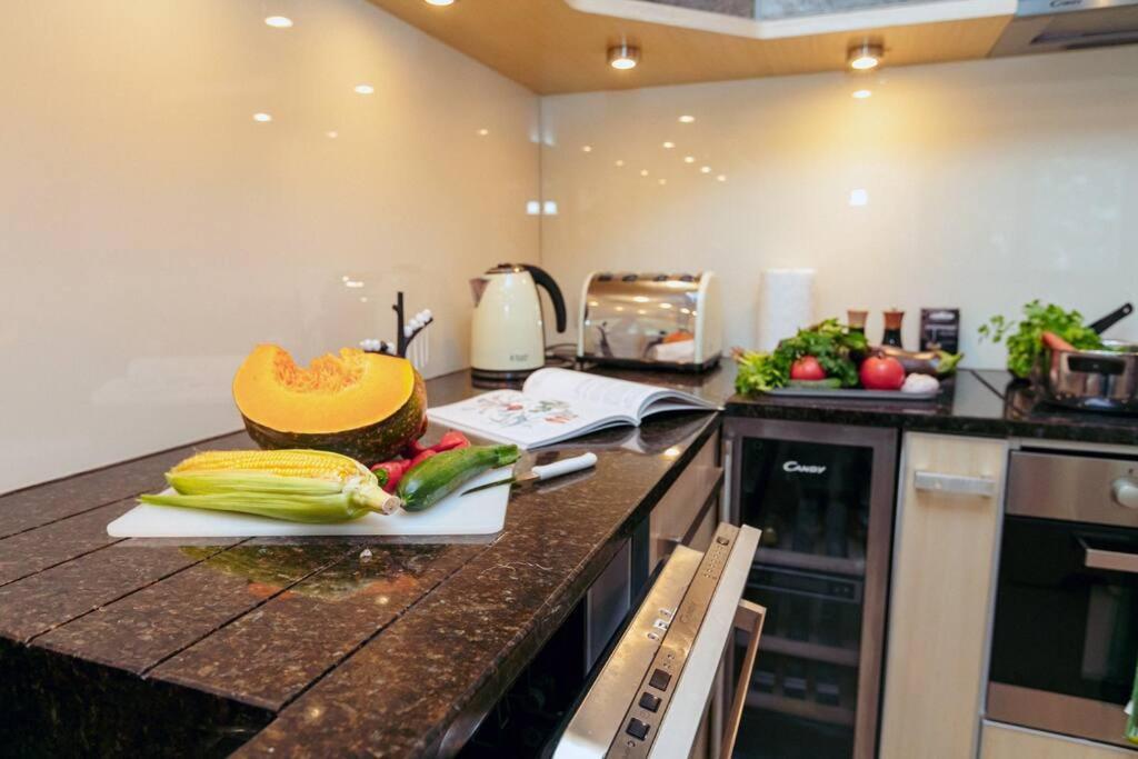 Apartment In The Heart Of Warsaw! Bagian luar foto